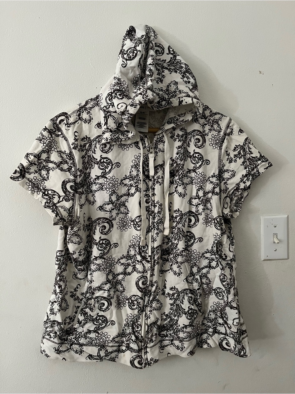 Short-Sleeve Hooded Zip Front Top